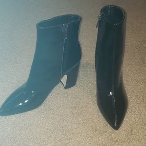 Sam Edelman Booties - Patent Leather